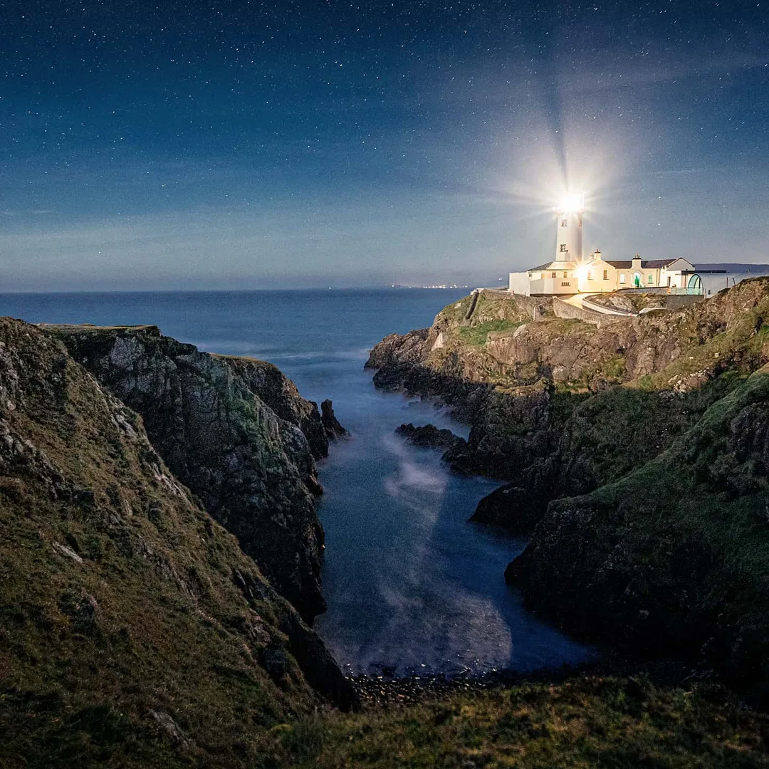 Just before sunrise - Fanad Head, Ireland #ireland_insta #stormwatch #hikerlife