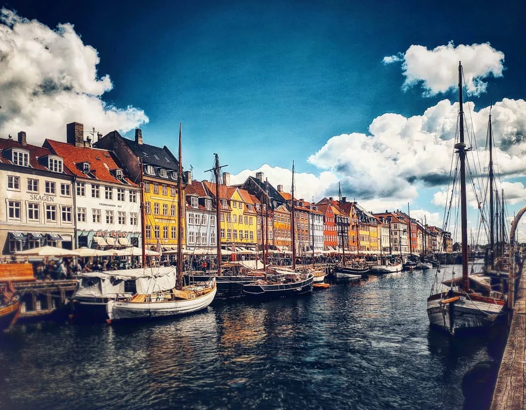 A view of Nyhavn - Copenhagen, Denmark Shot with Xiaomi mi 8 #denmark🇩🇰 #nyhav