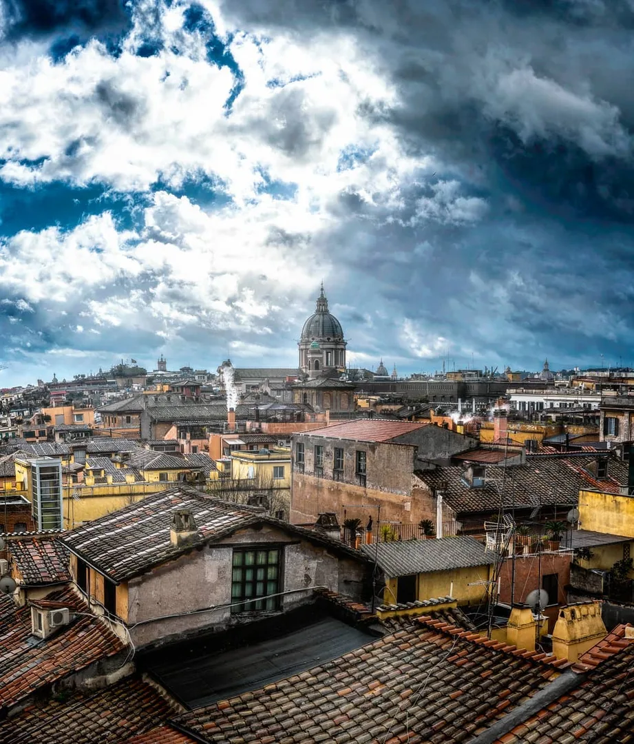 Storm over Rome. . . #depthsofearth #eclectic_shotz #beniculturali30 #ig_rome #i