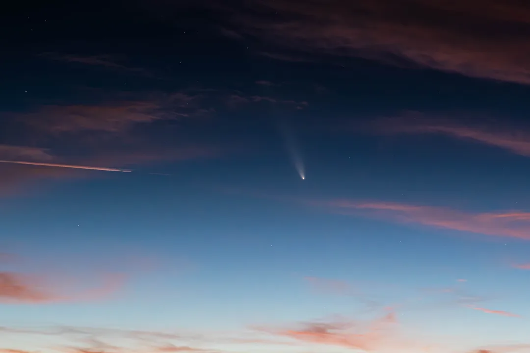 C/2023 A3 (Tsuchinshan-ATLAS) – La cometa del secolo Nel silenzio del cielo di